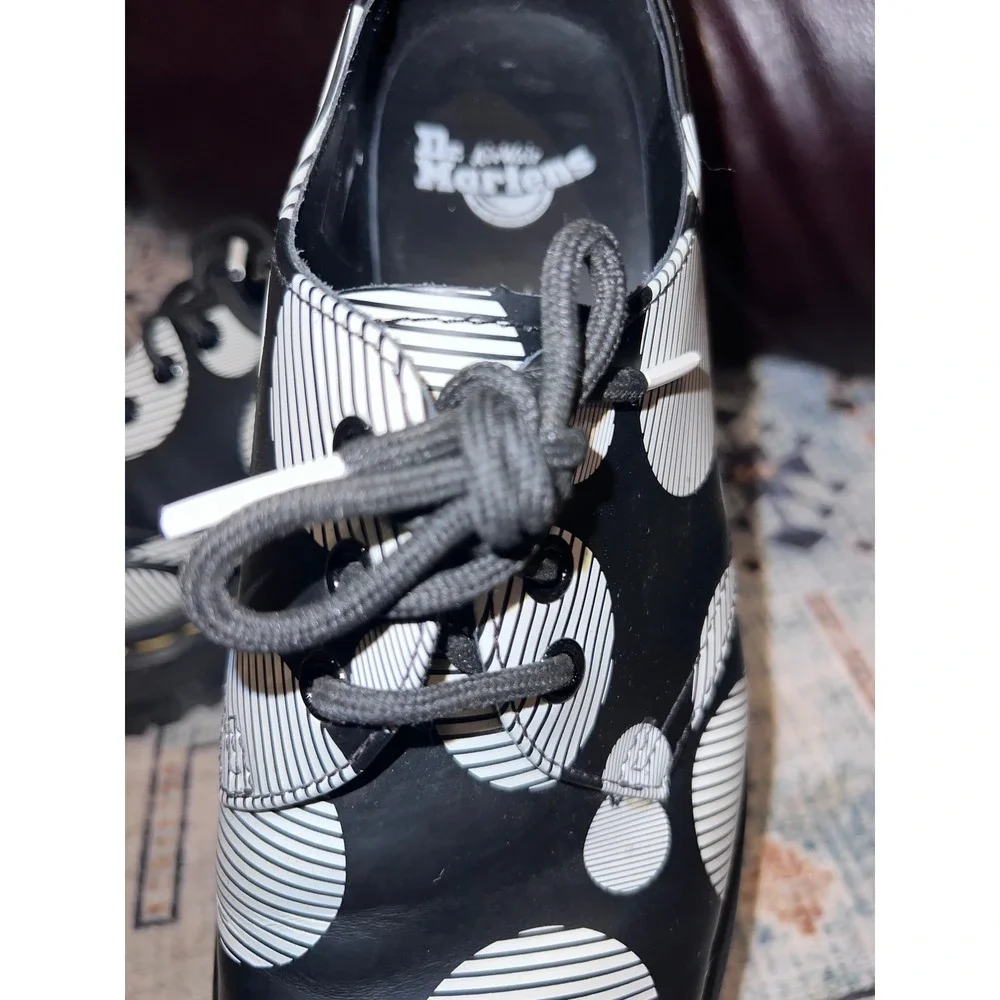 Dr. Martens Unisex 1461 Black + White Polka Dot Smooth Leather‎ Platforms L10/M9